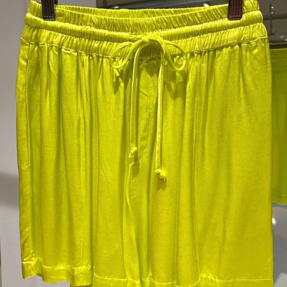 Never been worn, Yfb boxer shorts, in color Margarita size small